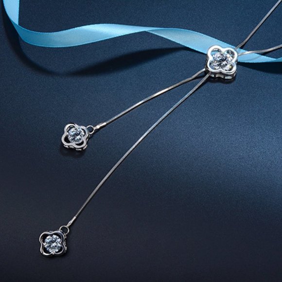 NEW 925 Sterling Silver Diamond Clover Necklace - Picture 5 of 8